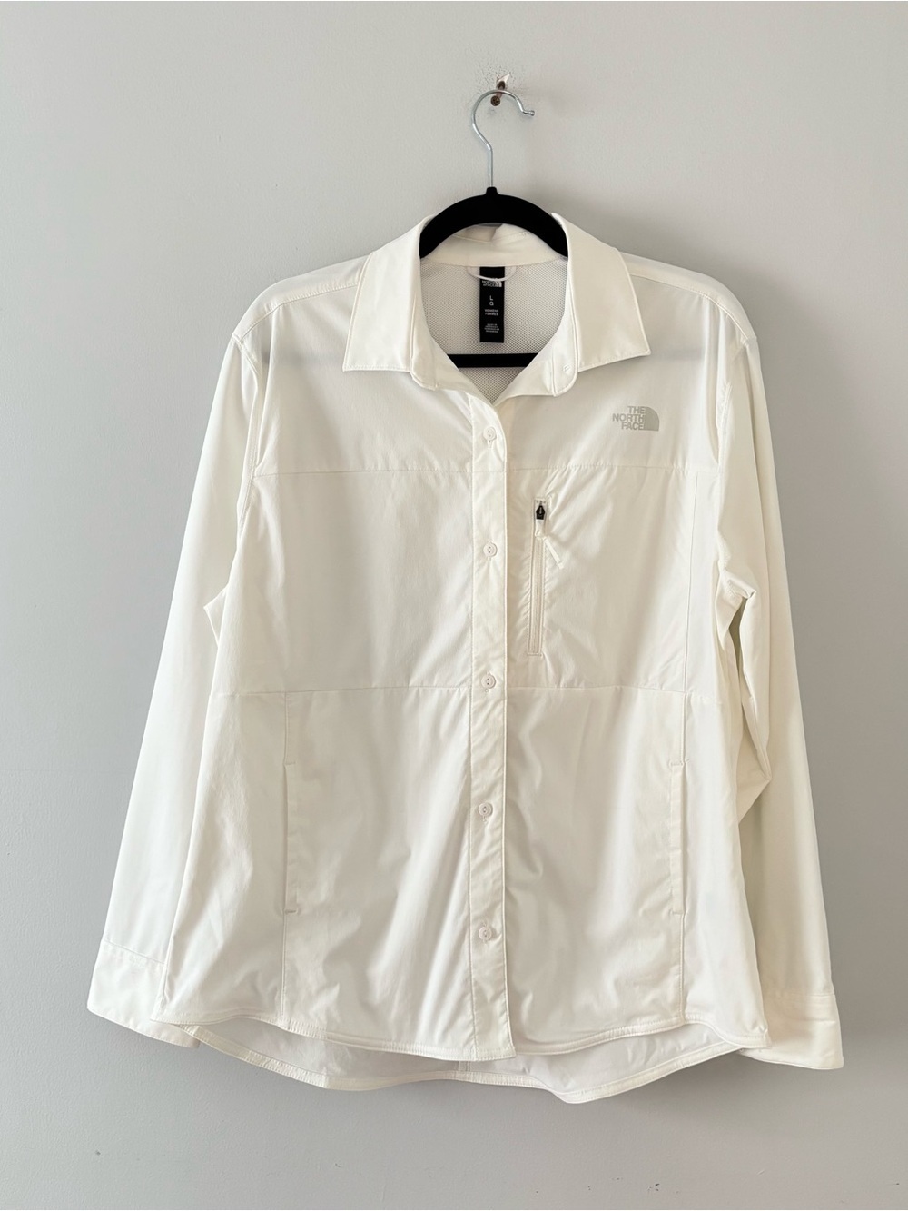 The North Face Women’s Outdoor Trail Long Sleeve Shirt Buttons White Athletic